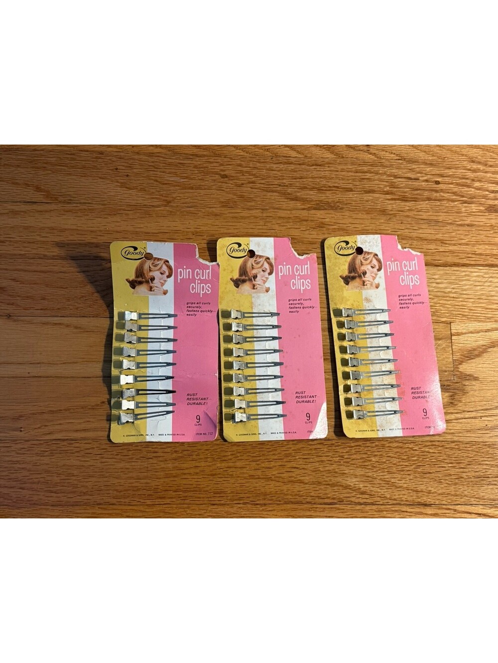 Vintage 1970’s Goody Pin Curl Clips Lot 27 Metal Hair Clips 3 Original Cards USA